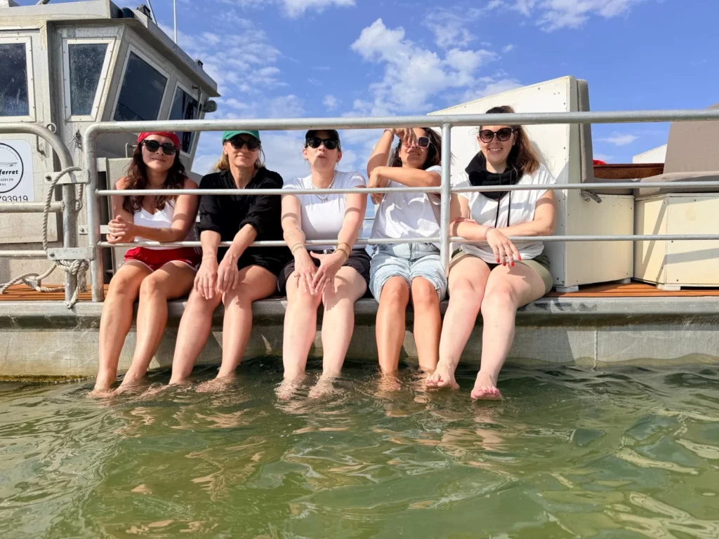 Groupe pieds dans l'eau - Arca Ferret balade en bateau - Bassin d'Arcachon