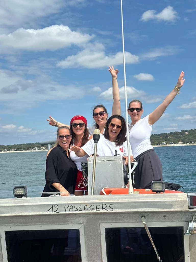 Groupe sur bateau fun - Arca Ferret balade en bateau - Bassin d'Arcachon